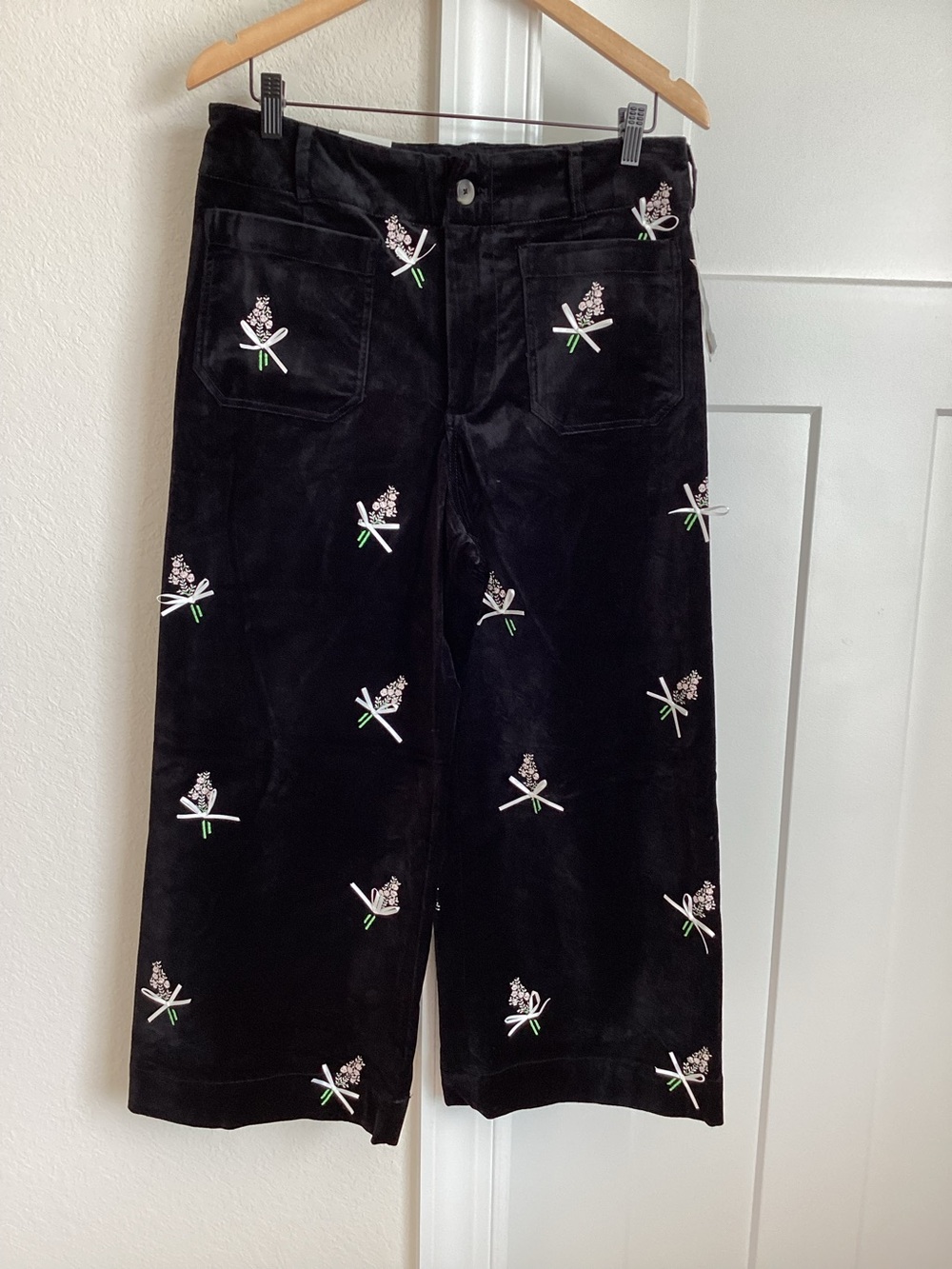 Anthropologie Colette Pants Maeve Cropped Wide
Leg Velvet Embroidered New Black - Picture 6 of 15